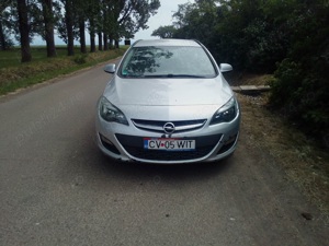 Opel Astra J - imagine 3