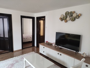 De vânzare apartament 3 camere 96 mp utili + loc de parcare +  box    - imagine 9