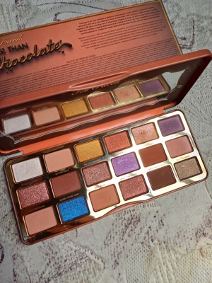 Vand paleta machiaj Too Faced Better than Chocolate 