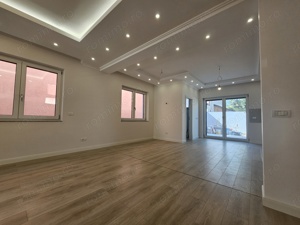 Duplex modern și elegant în zona Lipovei   128 mp utili + 256 mp teren - imagine 3