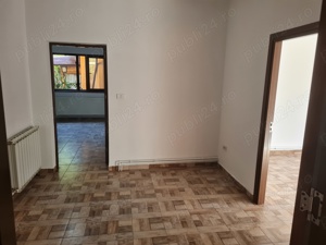 Casa cu 3 camere- Sector 1- Sos Chitilei- 120 mp - imagine 4