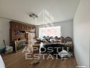 Apartament complet renovat situat in zona Girocului - imagine 2