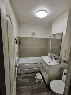 Vând apartament cu 3 camere în Lugoj zona cotul mic - imagine 7