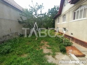 Comision 0% Casa tip duplex de vanzare 6 camere cu teren Saliste Sibiu - imagine 3