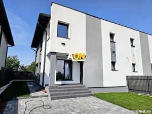 1/2 Duplex finisat la cheie, 4 camere, 231 mp teren, Cetate