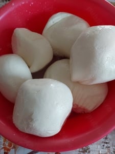 Vând branza de capra