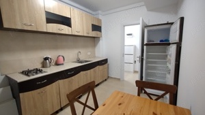 METROU ,garsoniera spatioasa,46 m,Aer Conditi.luminoasa,proprietar,parcare,terasa,,mobilata,bloc nou - imagine 6