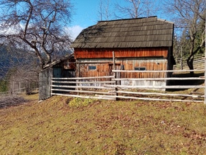 Vând casă și pământ în Argestru, lângă Vatra Dornei. - imagine 7