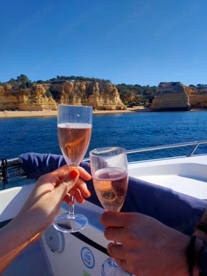 Tip educat caut doamna Sau domnisoara