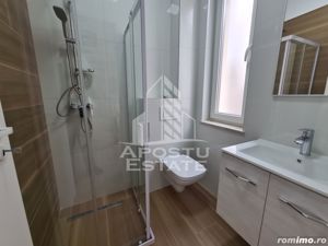 Apartament 3 camere, centrala proprie, loc de parcare. - imagine 10