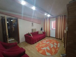 Persoana fizica ofer spre vânzare apartament 2camere zimbru 75500euro mobilat  - imagine 7