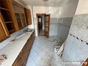 Apartament 3 camere , etaj 1, zona Brailei, suprafata totala 92mp - imagine 2