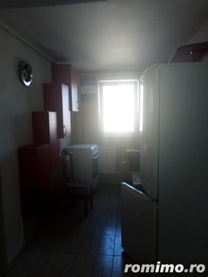 Apartament, 3 camere decomandat, Bacau, zona Orizont - imagine 5