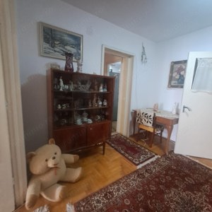 De vanzare apartament etaj 1, boxa , loc de parcare , 59000 e - imagine 7