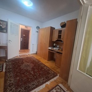 De vanzare apartament etaj 1, boxa , loc de parcare , 59000 e - imagine 5