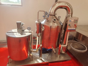 Vând utilaje fabrică de îmbuteliat miere de albine, mixer pulberi, imprimantă Videojet, etc