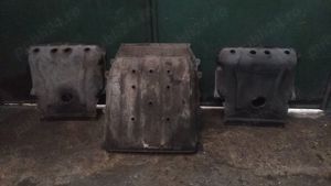 Scut motor si rezervor Dacia 1300 - imagine 2