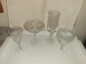 pahare gravate 4 seturi diferite - imagine 3