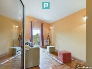 Vilă cu 3 apartamente în zona Parneava - imagine 2