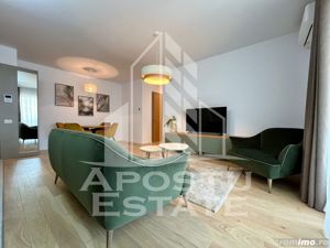 Apartament de lux cu 3 camere, 2 bai, zona Circumvalatiunii - imagine 4