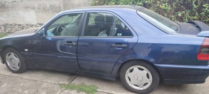 Mercedes Benz C180  - imagine 4