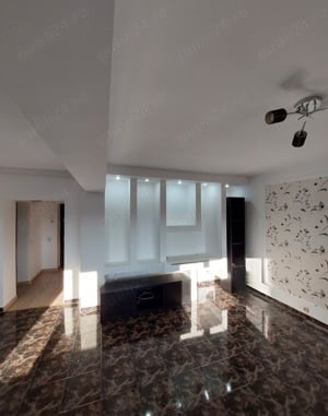 Vand apartament 3 camere, 70m.p. Stadion - imagine 3