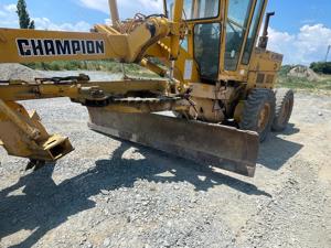 Autogreder Champion 720A - imagine 5