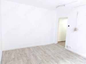 Sagului spatiu comercial 16 mp. - imagine 6