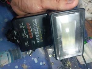 Blitz Pentax af400ftz pentru aparat foto