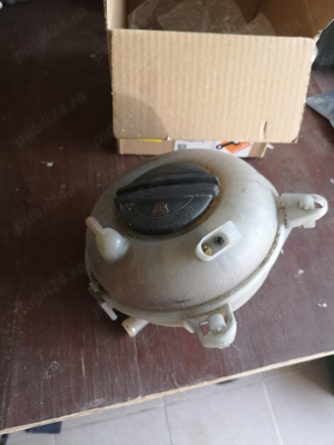 Vînd vas expansiune vw pasat b8-golf 7 motor diesel original - imagine 3
