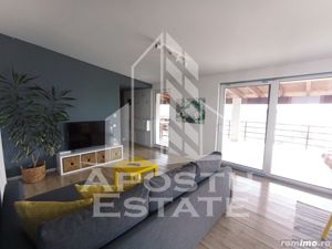 Apartament cu 3 camere, tip penthouse, loc de parcare, zona Crisan - imagine 2