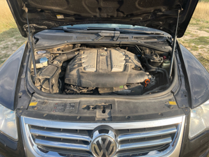 vw Touareg 3.0 TDI - imagine 9