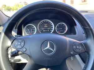 Vând Mercedes C 200 diesel, 2011, 285000 km, cutie automată, brek, înmatriculată. - imagine 7