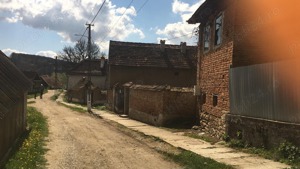 Schimb sau vand casa la tara cu apartament la Sibiu - imagine 3