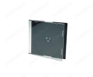 Carcasă standard pentru  CD și DVD
