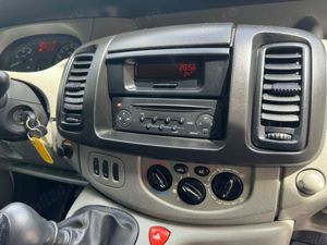 Renault trafic 2.0 diesel - imagine 4