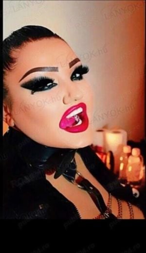 Ts Andreea dominatoare stapana  - imagine 3