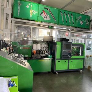 Verificam orice injector Diesel