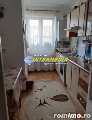 Apartament 3 camere de vanzare in Alba Iulia Cetate zona Piata  - imagine 4