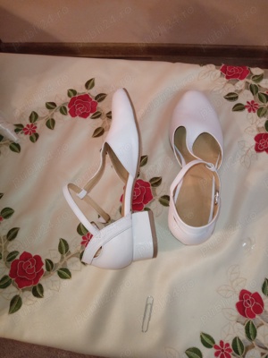 vand pantofi - imagine 3