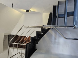 Scari metalice cu trepte lemn masiv - imagine 4