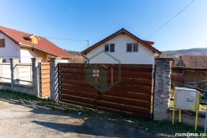 Casa cu 5 camere de vanzare, Rapas, jud. Hunedoara - imagine 3