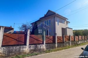 Casa si teren cu front stradal la DN7, loc. Santuhalm, jud. Hunedoara - imagine 5