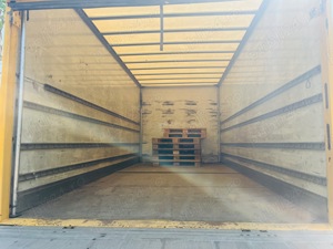 Mercedes Atego 7,5 t model 816 - imagine 10