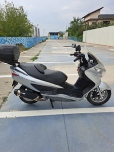 Suzuki Burgman UH 200 pe injecție  - imagine 5