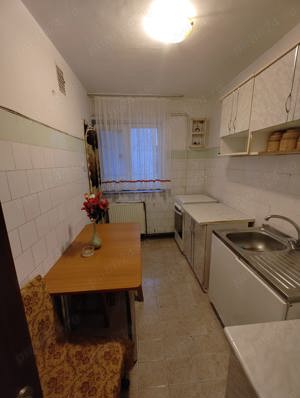 Proprietar, vând apartament 4 camere, etaj 3 4, suprafață utilă 74 mp, zona 9 Mai, str. Agriculturii - imagine 3