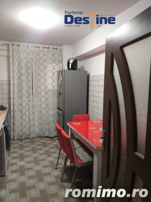 Apartament 3 camere DECOMANDAT 100 MP zona Păcurari - Șos. Rediu - imagine 8