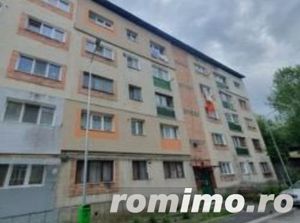 Cota 3/16 apartament 2 camere, Lupeni, jud. Hunedoara - imagine 6