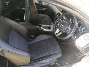Dezmembrez Mercedes C250 C220 AMG W204 an 2014 orice piesă la cel mai mic preț fără motor  - imagine 5