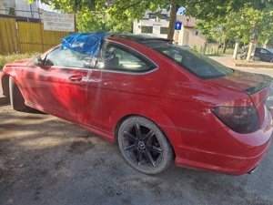 Dezmembrez Mercedes C250 C220 AMG W204 an 2014 orice piesă la cel mai mic preț fără motor  - imagine 9